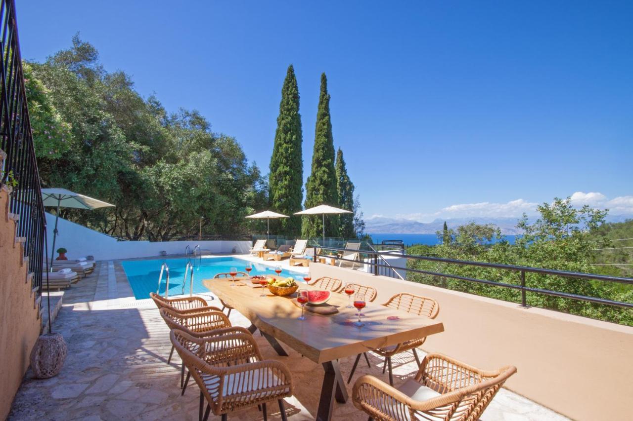 Odyssey Villas Kassiopi Exteriör bild