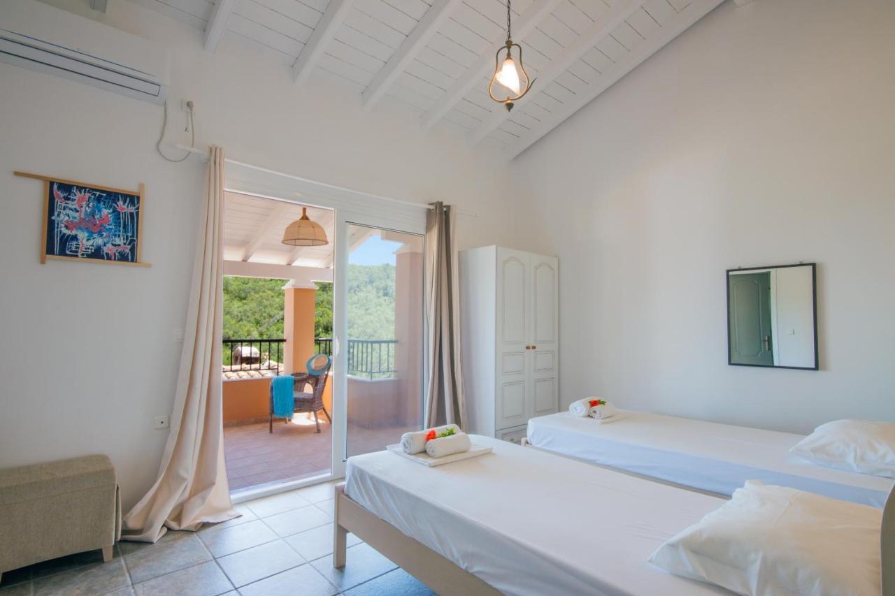 Odyssey Villas Kassiopi Exteriör bild